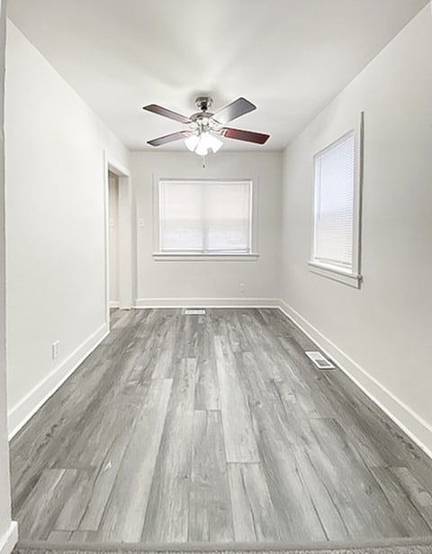 Building Photo - Campus Court Rental