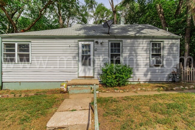 Photo - 2 Bedroom Home | Near Offutt Air Force Base