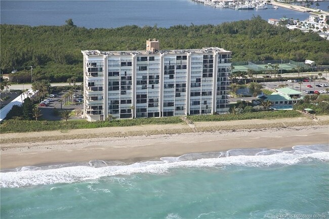 Photo - 9940 S Ocean Dr Unidad 809