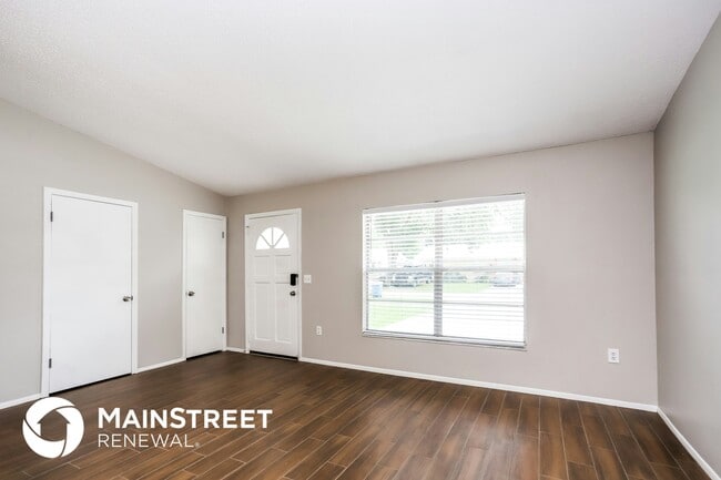 Photo - 345 S Indica Ct