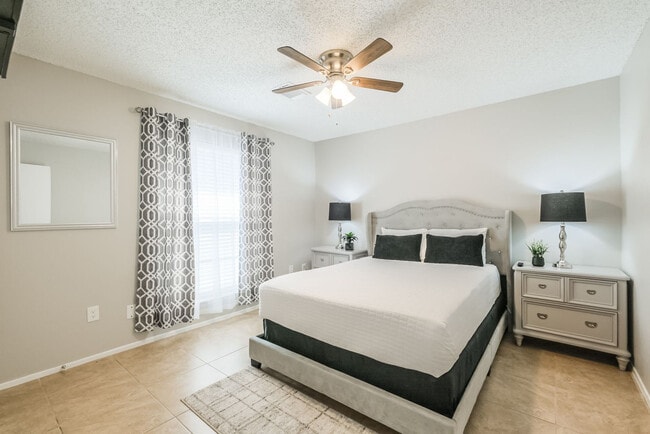 Photo - 9216 Carousel Ln Unit ID1316394P