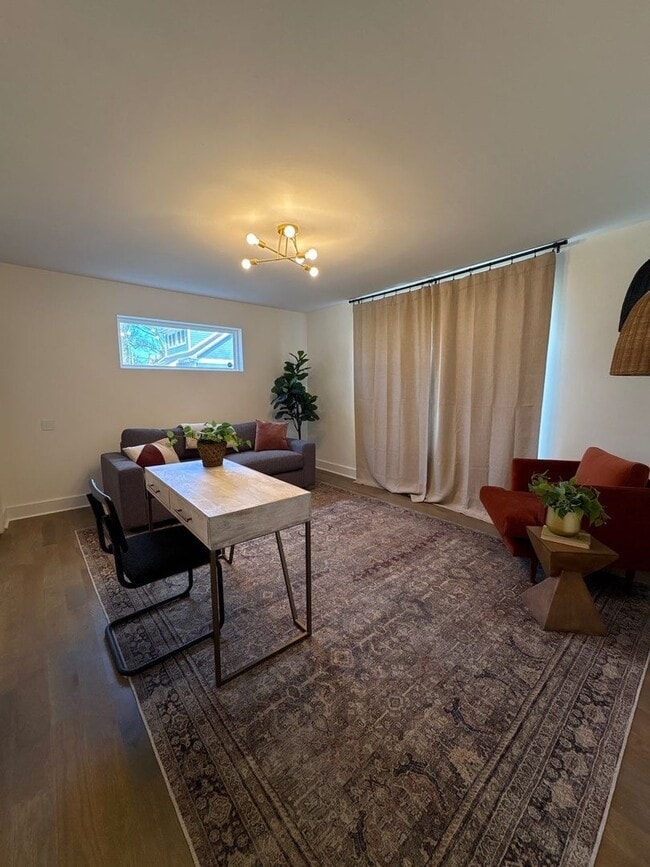 Photo - Fully Furnished 5 Bed, 3.5 Bath Located In East Nashville's McFerrin Park Neighborhood w/ Flexibl...