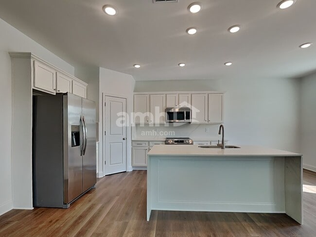 1634 Soapstone Rd