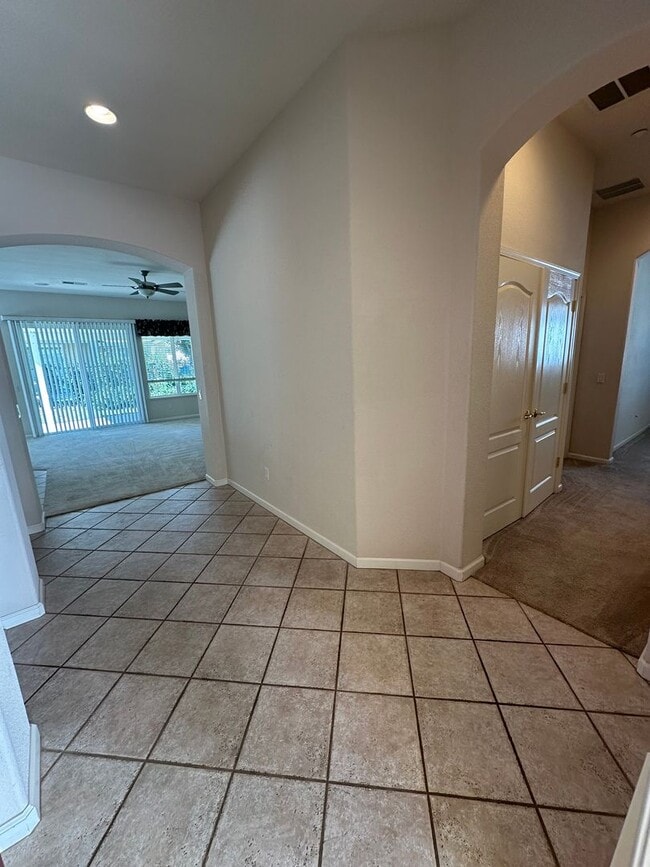Photo - 2 Bed 2 Bath Plus Den In Summerset Orchard...