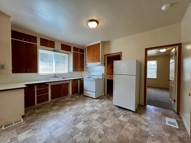 Photo - Non-Refundable & Security Deposit Total: $1200.00