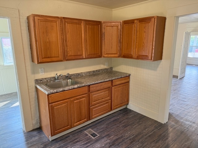 Photo - 608 Wallace Ave