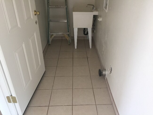 Photo - 1141 Calle Carmelita