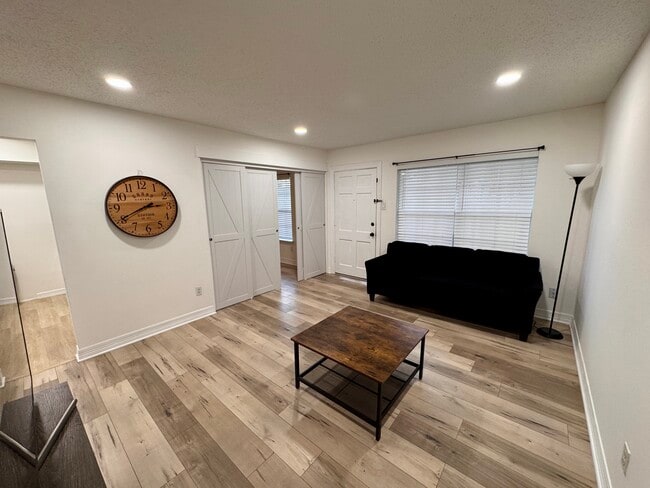 Photo - 3131 Southwest Fwy Unit 35