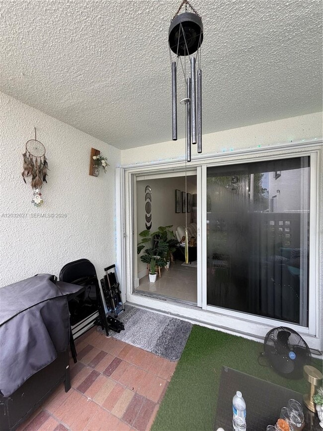 Building Photo - 9705 Fontainebleau Blvd Unit B108