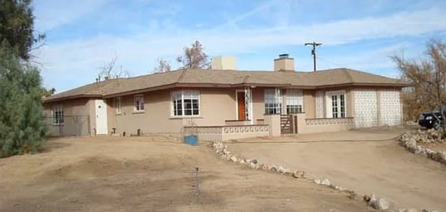 Photo - Coming soon 3 bed 2 bath house on the mesa!
