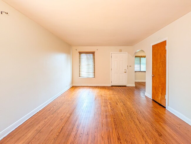 Photo - Great starter  home for rent