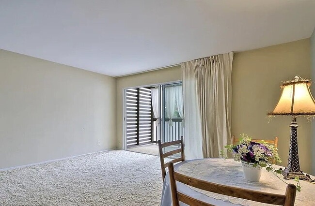 Photo - Charming 1-Bed San Francisco Retreat with Fireplace & Granite Finishes!