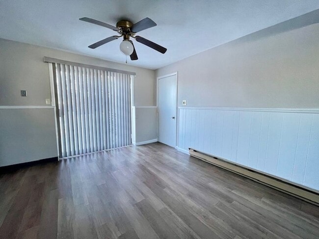 Photo - SPACIOUS 2 Bedroom Duplex Available! Unit 242