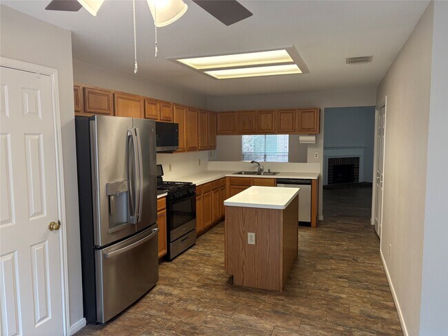 Photo - 9327 Cabin Creek Dr