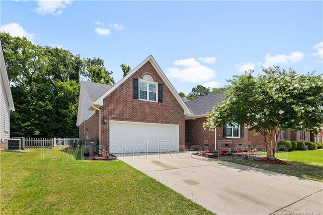 Photo - 3539 Harrisburg Dr