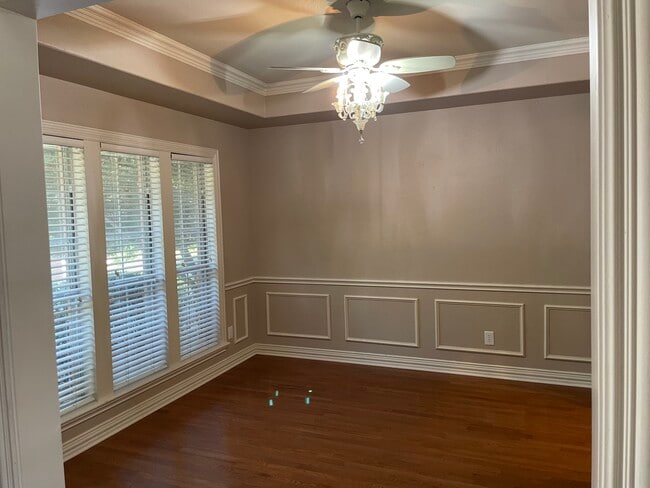 Photo - 3014 S Manor Ct
