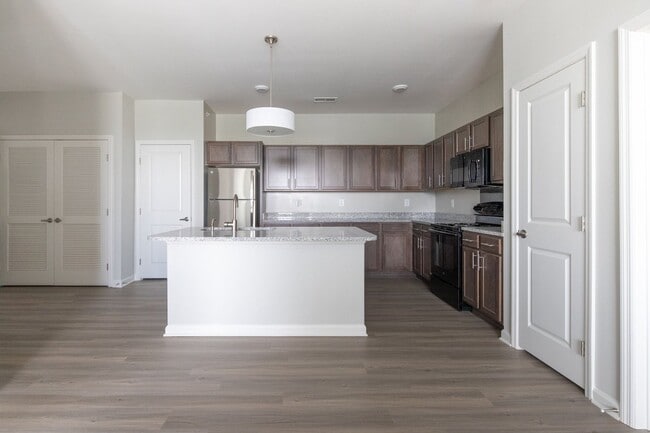 Photo - Freedom Flats