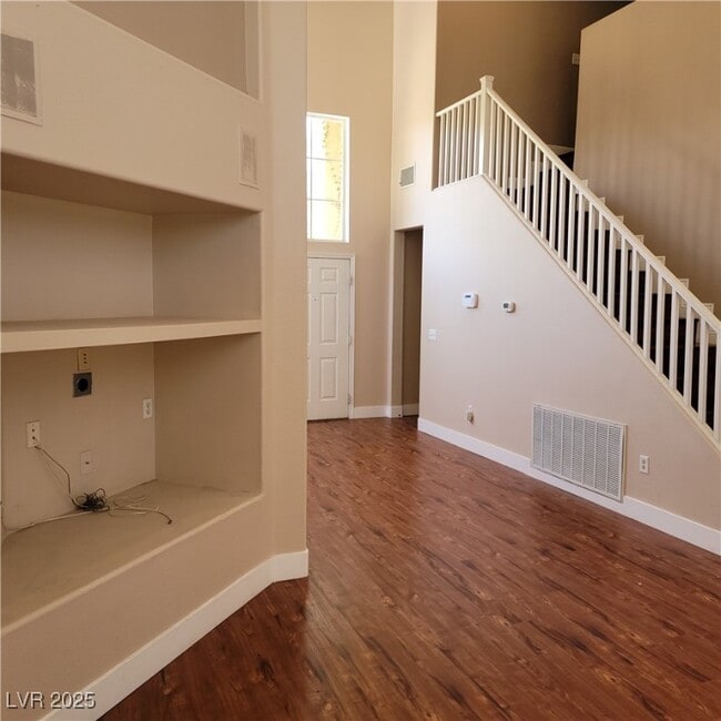 Photo - 10200 Turin Pl