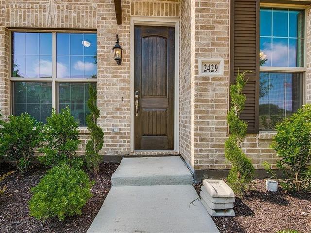 2429 Merriweather Ln