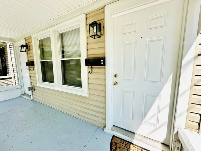 Photo - 621 E Burnett Ave Unidad 621 E. Burnett B