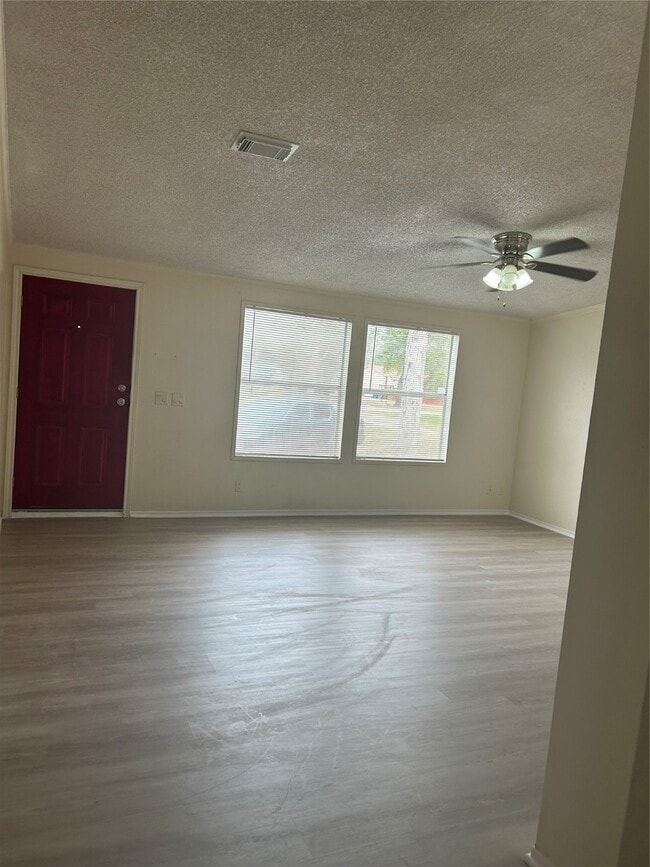 Photo - 27610 Horizon