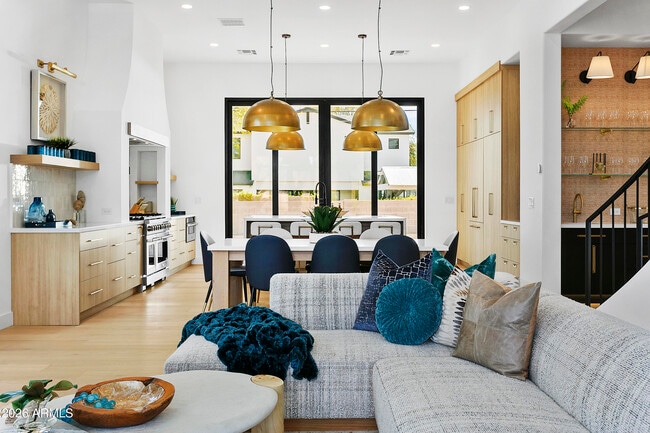 Photo - 4207 E Campbell Ave