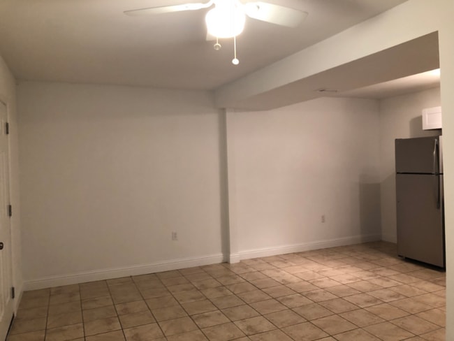 Photo - 211 Green Acres Rd