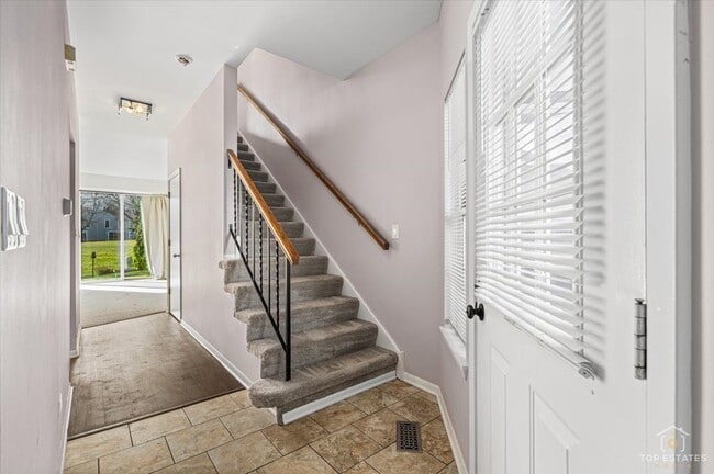 Photo - 1260 Cranbrook Dr