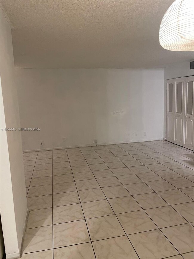 Photo - 17021 N Bay Rd Unit 326