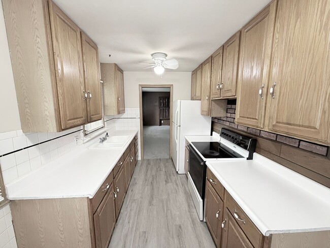 Photo - 1712 N Pearl St