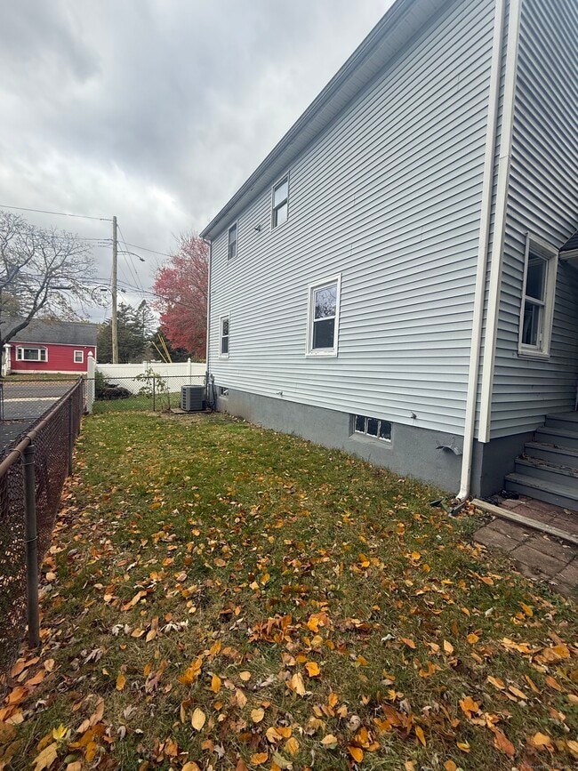 Photo - 770 Broadbridge Rd