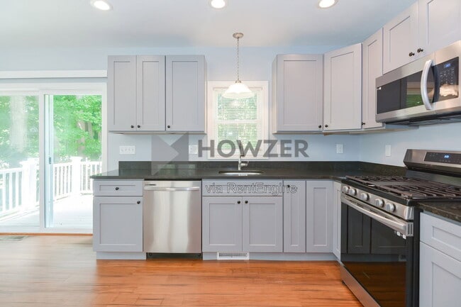 4 Johnson St Unit A
