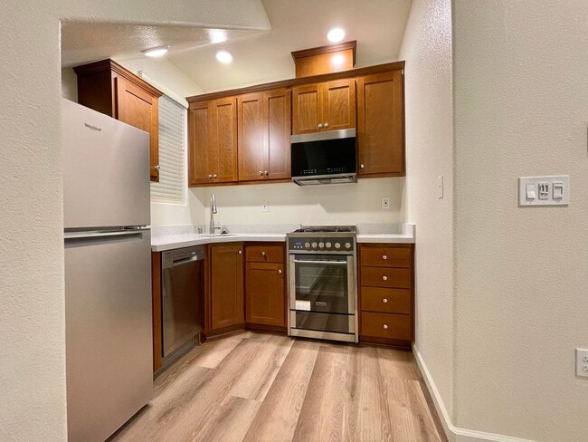 Photo - 1 Bedroom, 1 Bath Condo Convenient Napa Location Unidad B