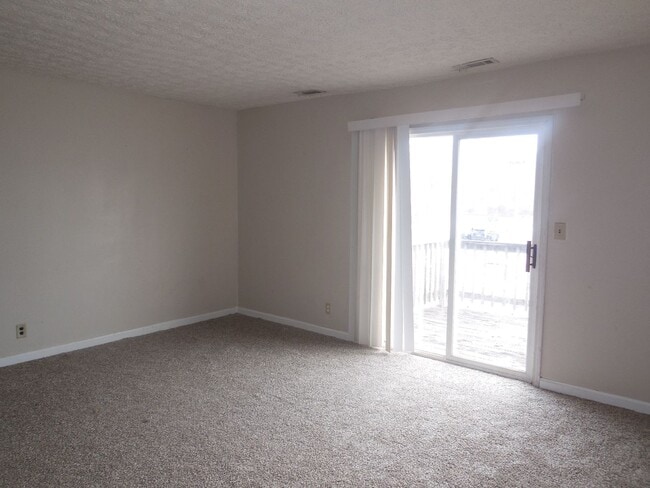 Photo - First Floor Apartment in Collinsville! Unidad A