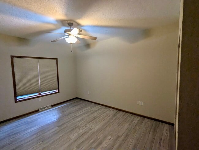 Photo - 2138 N Buffum St