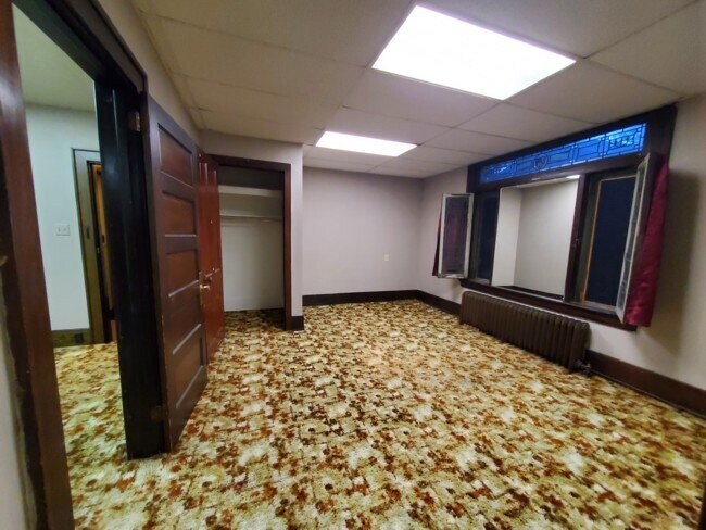 145 E Wallace Ave Unit 1