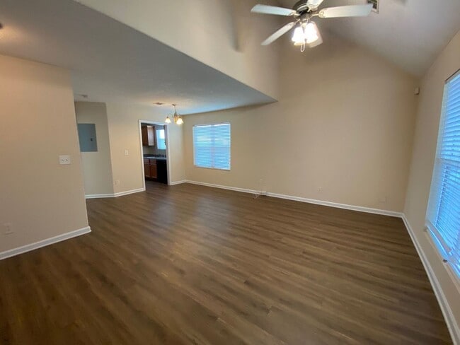 Photo - BRIDGEWATER HOME - PRE-LEASING FOR AUGUST ...