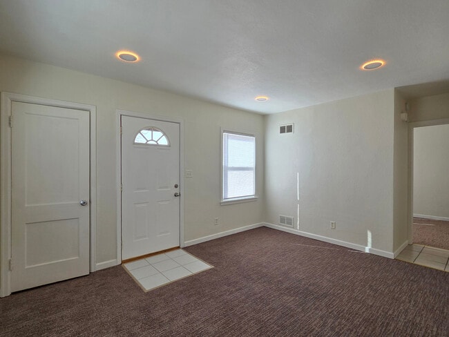 Photo - 3804 Johnson Ave Unit 3804