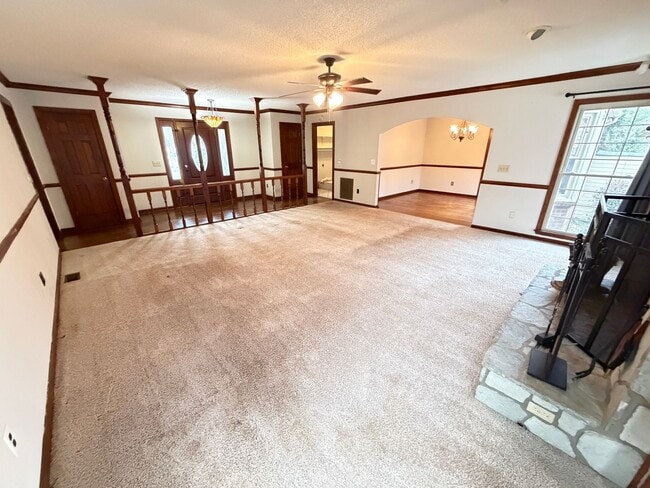 Photo - Inviting 3-Bedroom Brick Ranch Oasis in China Grove