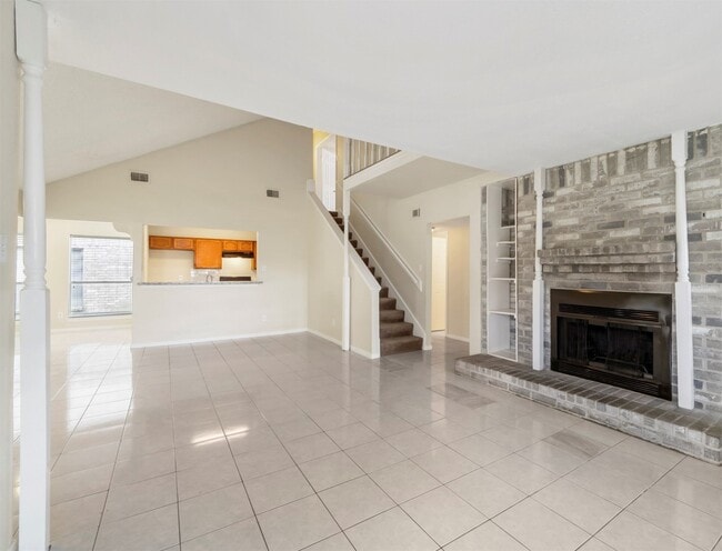 Photo - 10906 Canarywood Dr