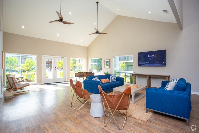 Leasing Office