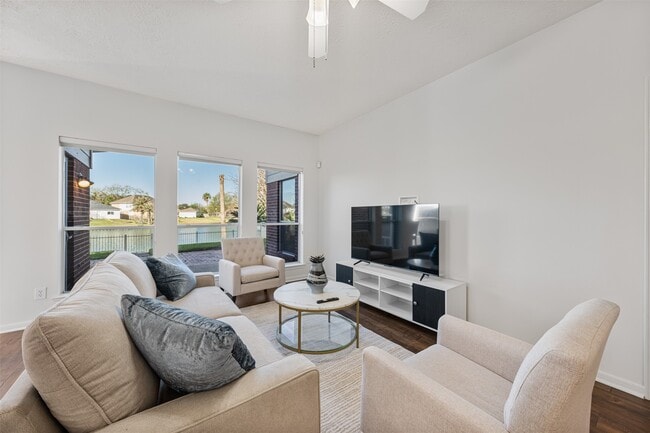 Building Photo - 6518 Portuguese Bend Dr Rental
