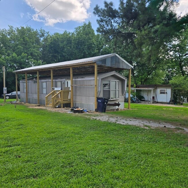 City Charm and Country Livin' 2/1 Mobile H... - City Charm and Country Livin' 2/1 Mobile H... Apartment Unit 511 Ferrell