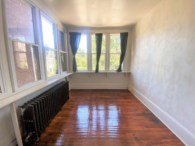 Photo - Shadyside - Apartments For Rent In Pittsburgh Unit 2