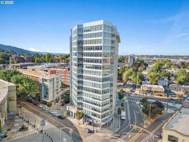 Photo - 1926 W Burnside Unidad 914