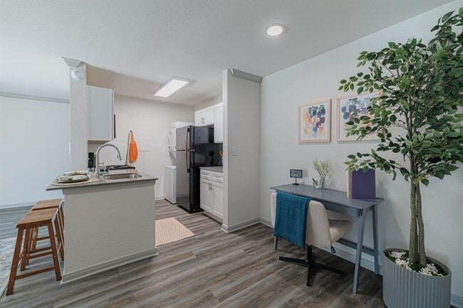 Photo - 200 Hollow Tree Ln Apartment Unit 2107-1