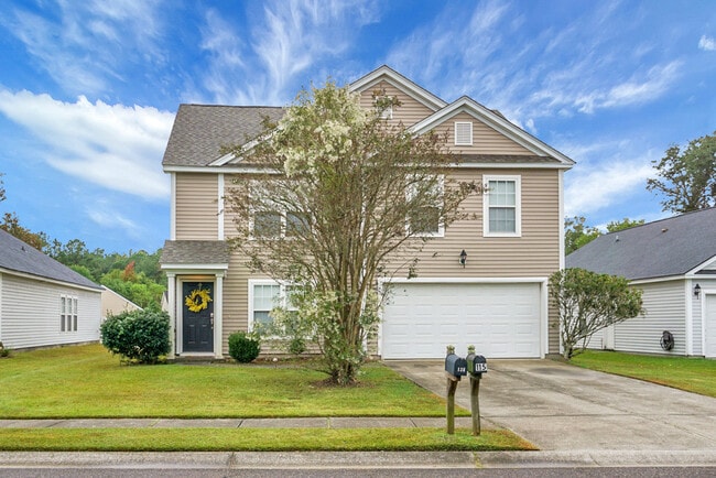 Photo - 124 Larkspur Dr