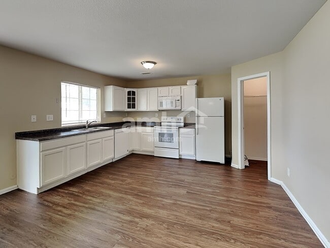 Photo - 21630 E Stoll Pl