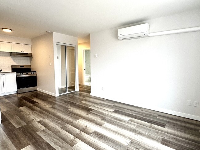 Photo - 1985 Westcott Rd Unit 206