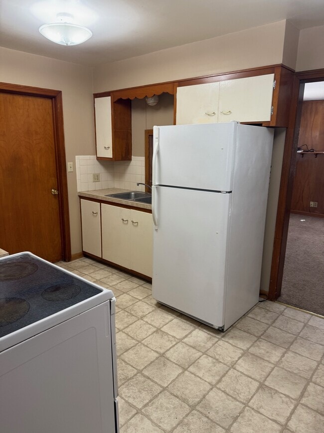 Photo - 720 Grandview Ave